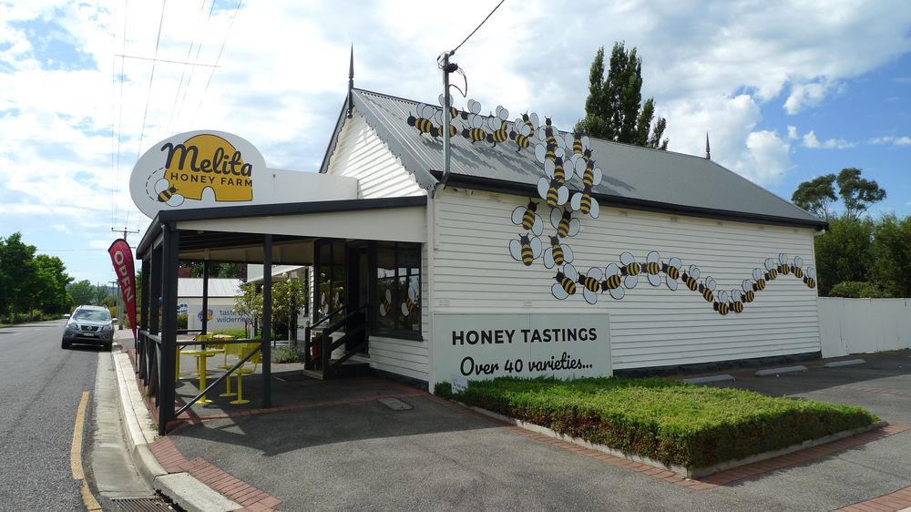 The Melita honey farm sits right on the corner of our road, about one hundred metres away
