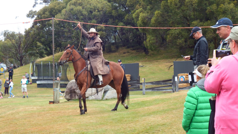The man from Snowy River started the race with his cracking whip!