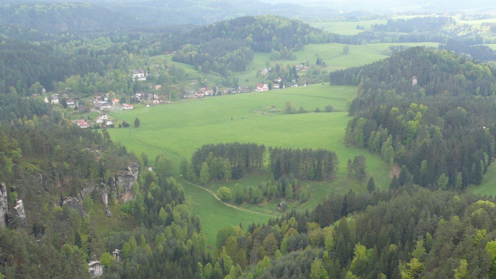 Looking down at the village of Jetřichovice